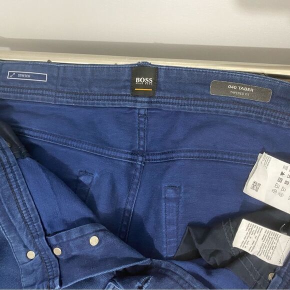 Blue HugoBoss Jeans - Picture 8 of 9